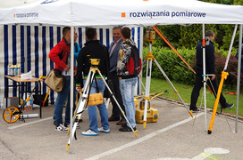 „Mali Einsteini” odkrywają świat