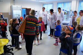 „Mali Einsteini” odkrywają świat