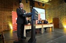 Miller przekonuje do Nowaka