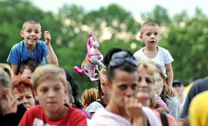 Sobotni wieczór z gwiazdami