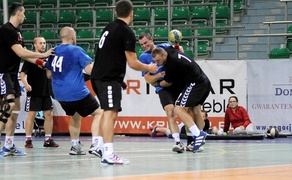 \"Meblarze\" sprawdzają swoje możliwości w Kościerzynie (piłka ręczna)