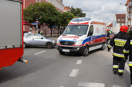 Wypadek: motocyklista uderzył w auto