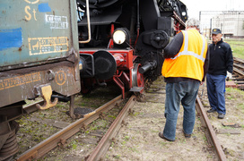 Niemiecki parowóz wypadł z torów
