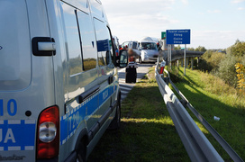 Zderzenie busa z ciężarówką