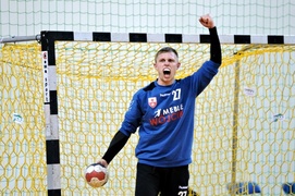 Małe derby dla Meblarzy (piłka ręczna)