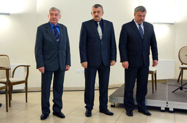 Początki były trudne, dziś gratulacje, medale i tort