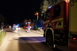 Janowo: zderzenie volkswagena z kombajnem