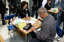 Przyszli po pracę na targi pracy