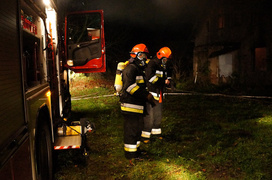 Nocny pożar na Polderowej