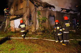 Nocny pożar na Polderowej
