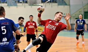 Zwycięska passa Meblarzy trwa (piłka ręczna)