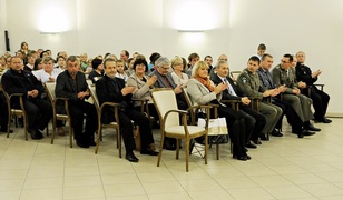 Na sztandar szkoły uroczyście przysięgamy…