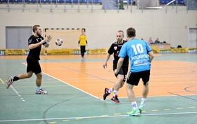 Kolejne zwycięstwo Meblarzy (piłka ręczna)