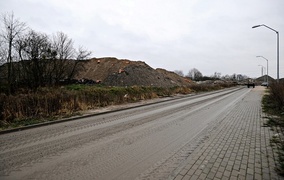 Modrzewina zawalona gruzem