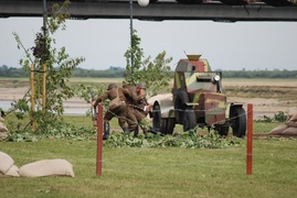 Niby \"na niby\", ale kule świszczą