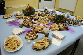 Anioły, diabeł i 650 pierogów