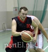 16. Prusak Radosław – Nati Basket Liga.
Koszykarz drużyny Prusbud Normal Crew, znakomitość snajperska, najlepszy w gronie strzelców w trzech kolejnych edycjach ligi.

SMS na nr 71624 o treści: DPSONDA16