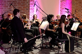 Miłość, Piazzolla i muzyka na opak