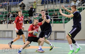 Wymęczone zwycięstwo Meblarzy (piłka ręczna)