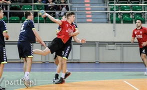 Wymęczone zwycięstwo Meblarzy (piłka ręczna)