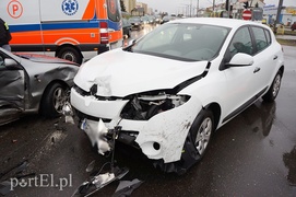 Płk. Dąbka: wypadek z udziałem czterech aut
