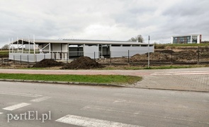 Na Modrzewinie powstają kolejne hale