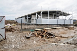 Na Modrzewinie powstają kolejne hale