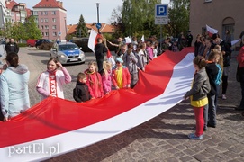 Biało-czerwony marsz w Święto Flagi