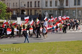 Biało-czerwony marsz w Święto Flagi