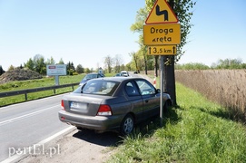 Karczowiska Górne: hyundaiem w drzewo