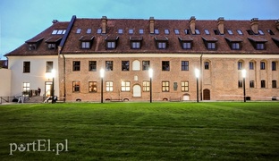 Nocne odkrywanie historii