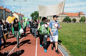Ta młodzież nie chce palić