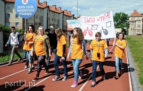 Ta młodzież nie chce palić