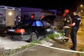 Stawidłowa: pożar dwóch samochodów