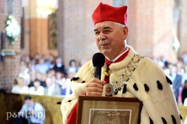 Biskup Jezierski objął katedrę