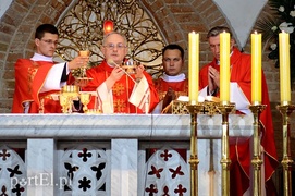 Biskup Jezierski objął katedrę