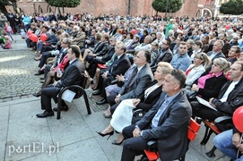 Usta milczą, dusza śpiewa