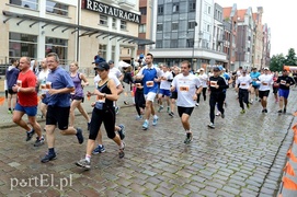 Kenijczyk najszybszy w Biegu Piekarczyka