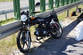 Wypadek w Nowinie: ranny motorowerzysta w szpitalu