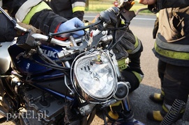 Wypadek w Kazimierzowie: ranny motocyklista w szpitalu