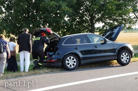 Wypadek w Kazimierzowie. \"Siódemka\" zablokowana