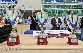 Mistrzynie lepsze, Start ostatecznie trzeci (piłka ręczna)