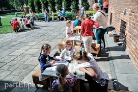 Wielka wyprzedaż w bibliotece