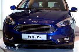 Podwójna premiera Forda