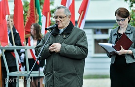 Gdy ludzie zapomną, kamienie wołać będą...