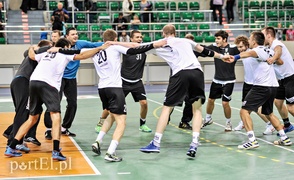 Niespodziewana porażka Meblarzy z beniaminkiem (piłka ręczna)