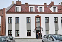 Ratusz już otwarty. Widać z niego zalew