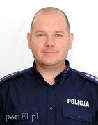 nr 14: asp. szt. Artur Horbatowicz, II Rewir: Baczyńskiego, Bartnicza, Boya-Żeleńskiego, Bukowa, Cisowa, Częstochowska, Druskiennicka, Dworkowa, Fromborska, Głogowa, Gojawiczyńskiej, Grabowa, Grodzieńska, Iławska, Iwaszkiewicza, Jagodowa, Jarzębinowa, Jaworowa, Jelenia Dolina, Jemiołowa, Jesionowa, Jodłowa, Kalinowa, Kasprowicza, Kowieńska, Królewiecka od 197-301, od 148-296, Kruczkowskiego, Leszczynowa, Lipowa, Lwowska, Makuszyńskiego, Modrzewiowa, Nałkowskiej, Niemcewicza, Nowogródzka, Okrężna, Orkana, 
Pińska, Poświatowskiej, Przybyszewskiego, Rumiankowa, Sarnia, Sosnowa, Staffa, Stawowa, Strumykowa, Syrokomli, Tarnopolska, Wiązowa, Wilcza, Wileńska, Winnicka, Witkiewicza, Wrzosowa, Zakątek.
