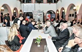 W sztabach wyborczych nastroje są różne