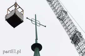 Alpiniści na wieży katedralnej